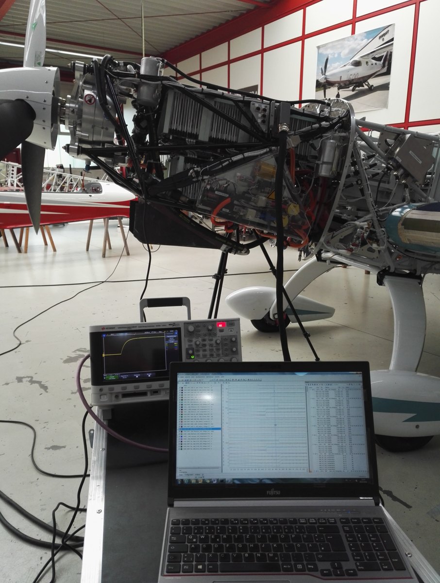 Aircraft integration and ground test setup